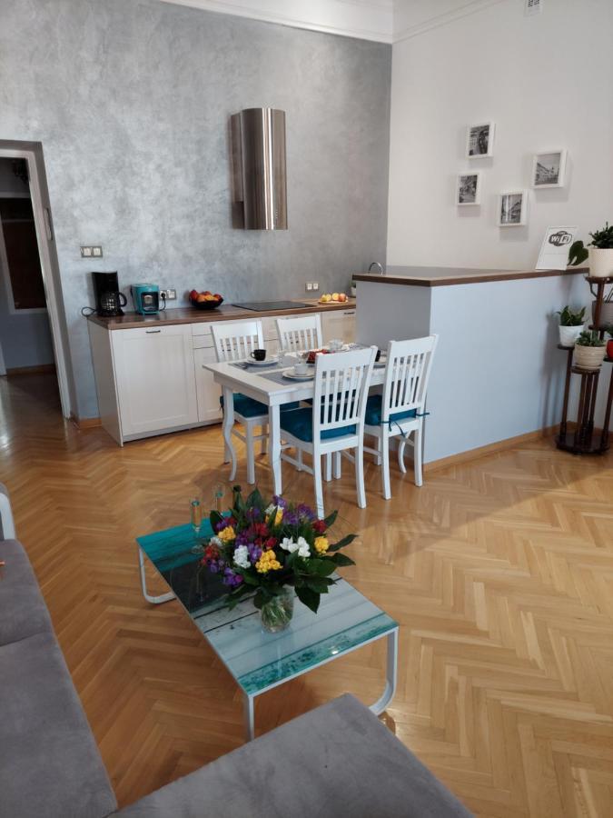 Novo Mundo Apartment Warsawa Bagian luar foto