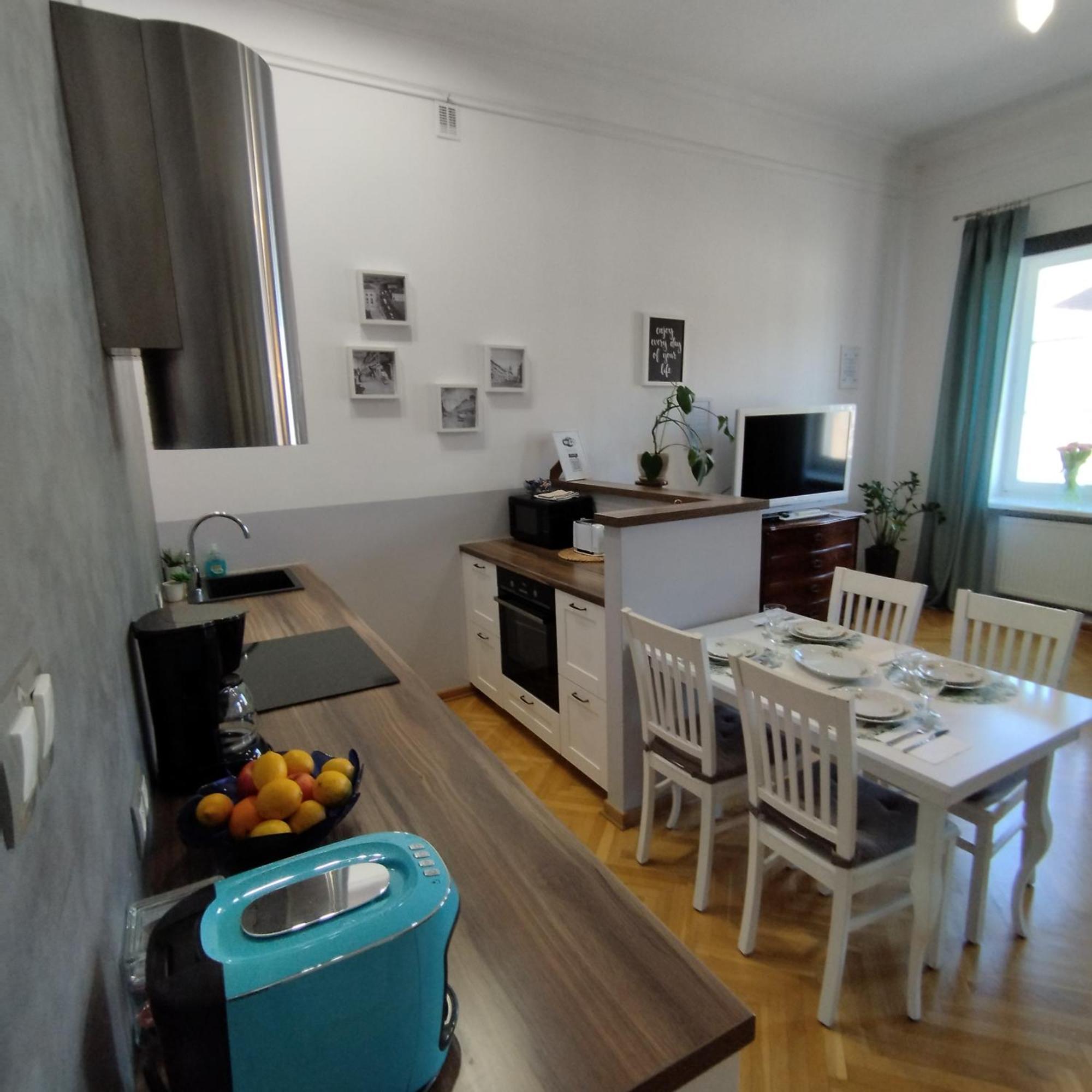 Novo Mundo Apartment Warsawa Bagian luar foto